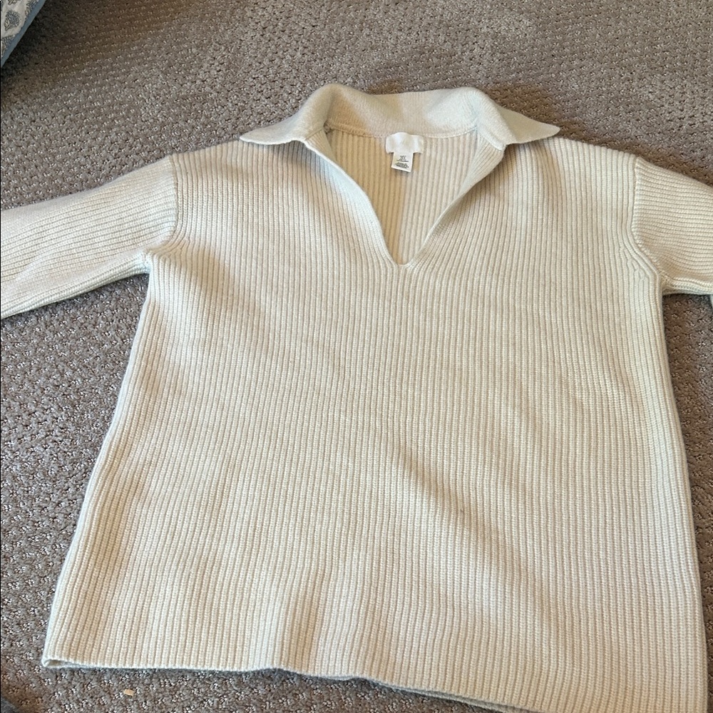 H&M Cream Ribbed Sweater